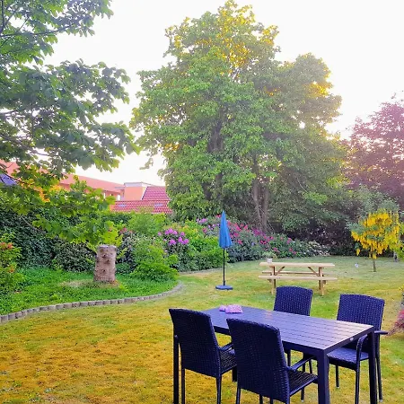 بيت ضيافة 5 Minute Walk To Lego House-2 Bedrooms With Balcony Garden View.loft Floor